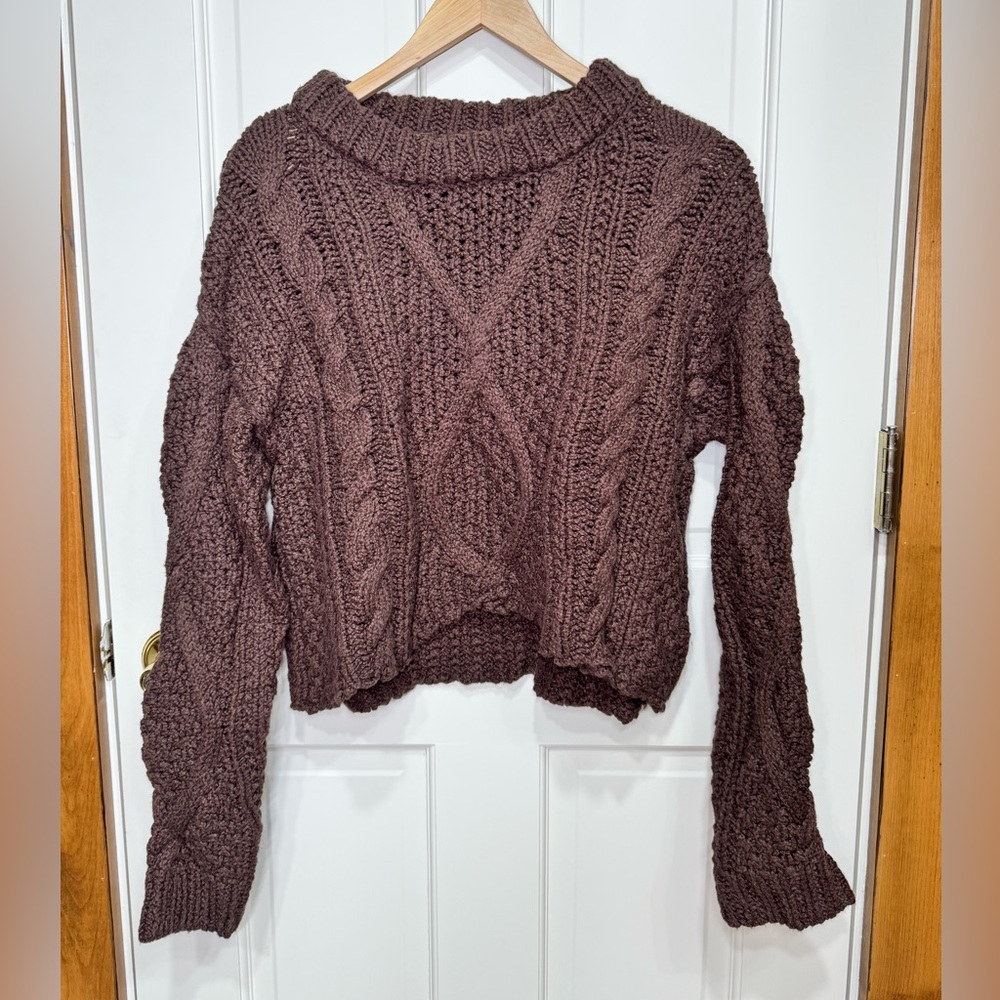 Free People Cropped Cable Knit Sweater — small